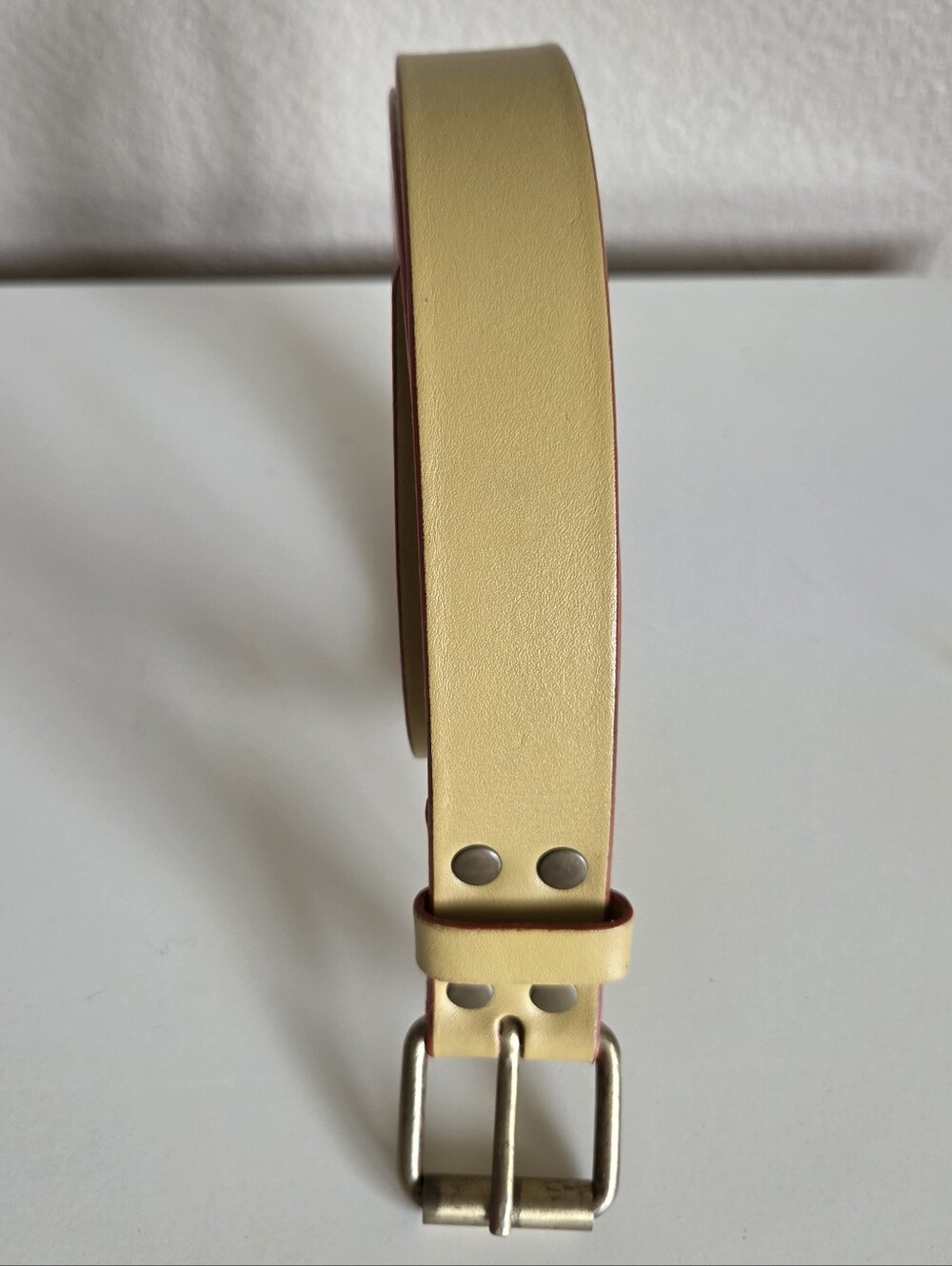 boden women's yellow leather belt xs red edge brass buckle classic casual - Picture 5 of 5